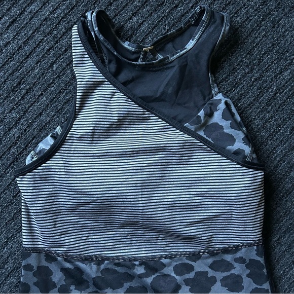 Lululemon tank top and sports bra set - Picture 5 of 6
